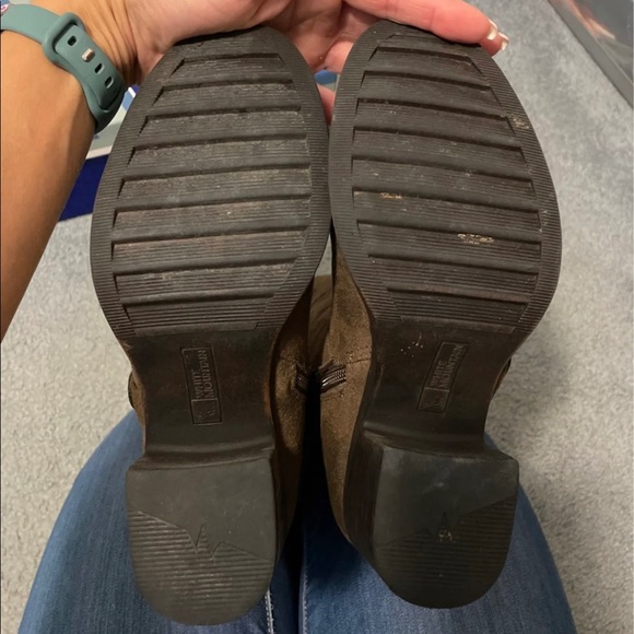 Knee High Boots - Picture 3 of 4